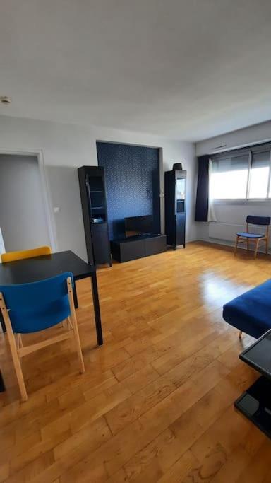 Appartement 2 Pieces Tres Lumineux La Garenne-Colombes Ngoại thất bức ảnh